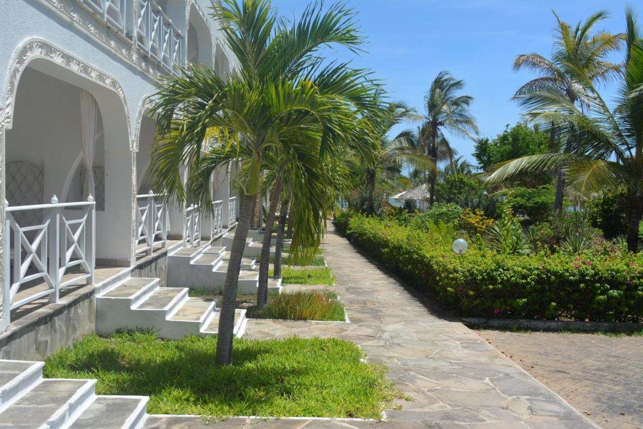 Twiga Beach Resort Ватаму Экстерьер фото