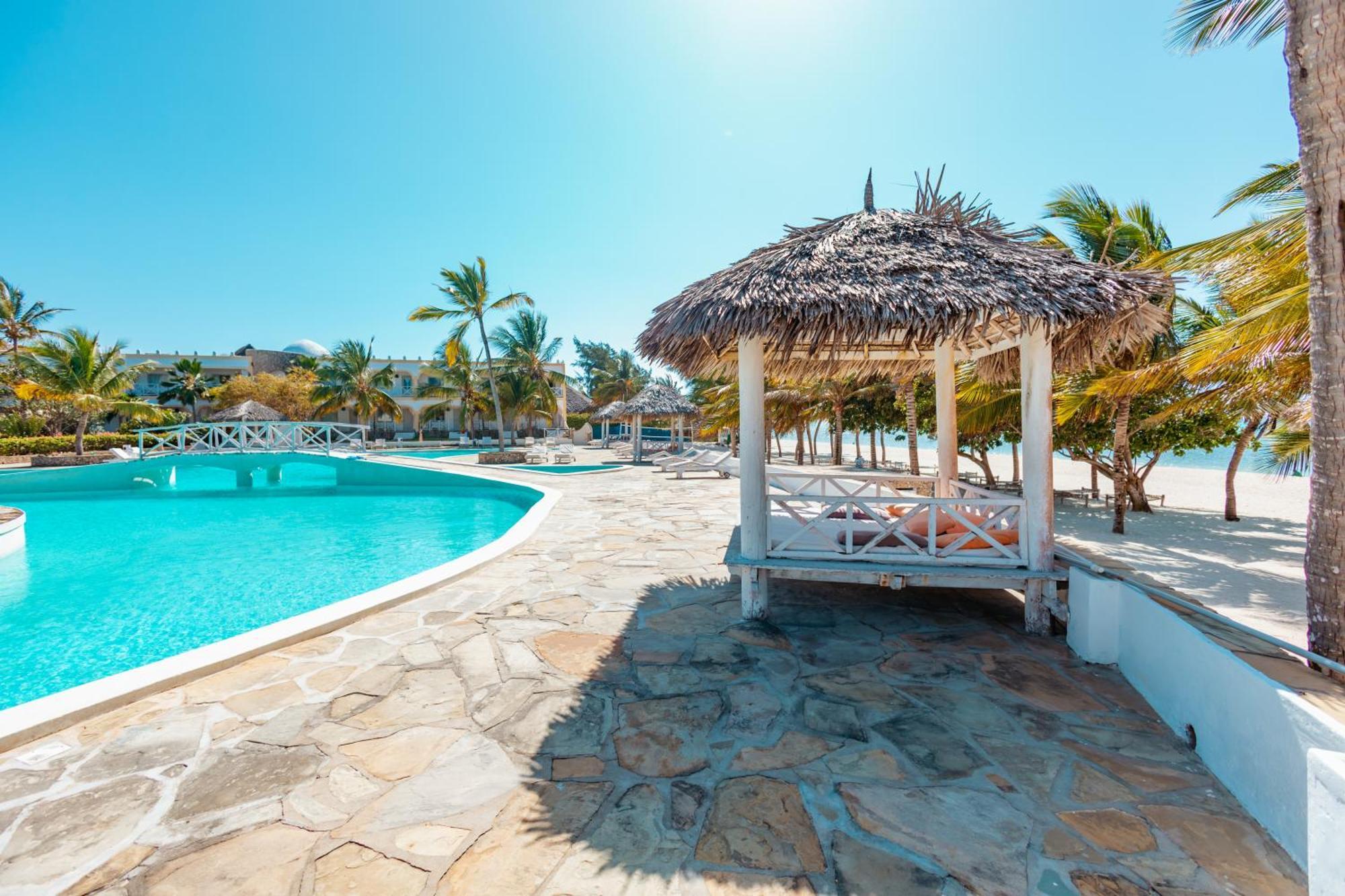 Twiga Beach Resort Ватаму Экстерьер фото