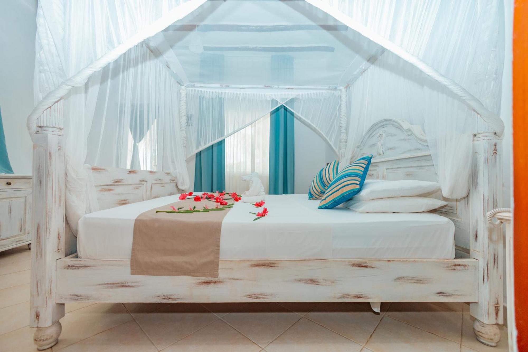 Twiga Beach Resort Ватаму Экстерьер фото