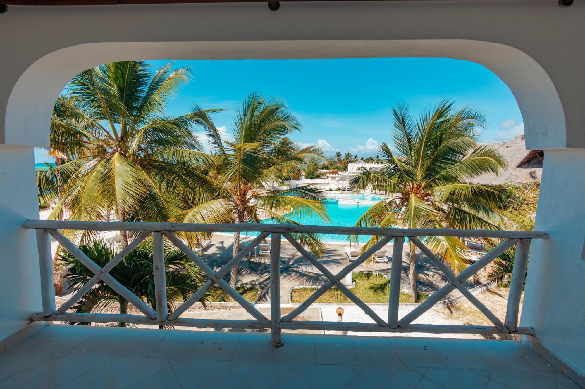 Twiga Beach Resort Ватаму Экстерьер фото