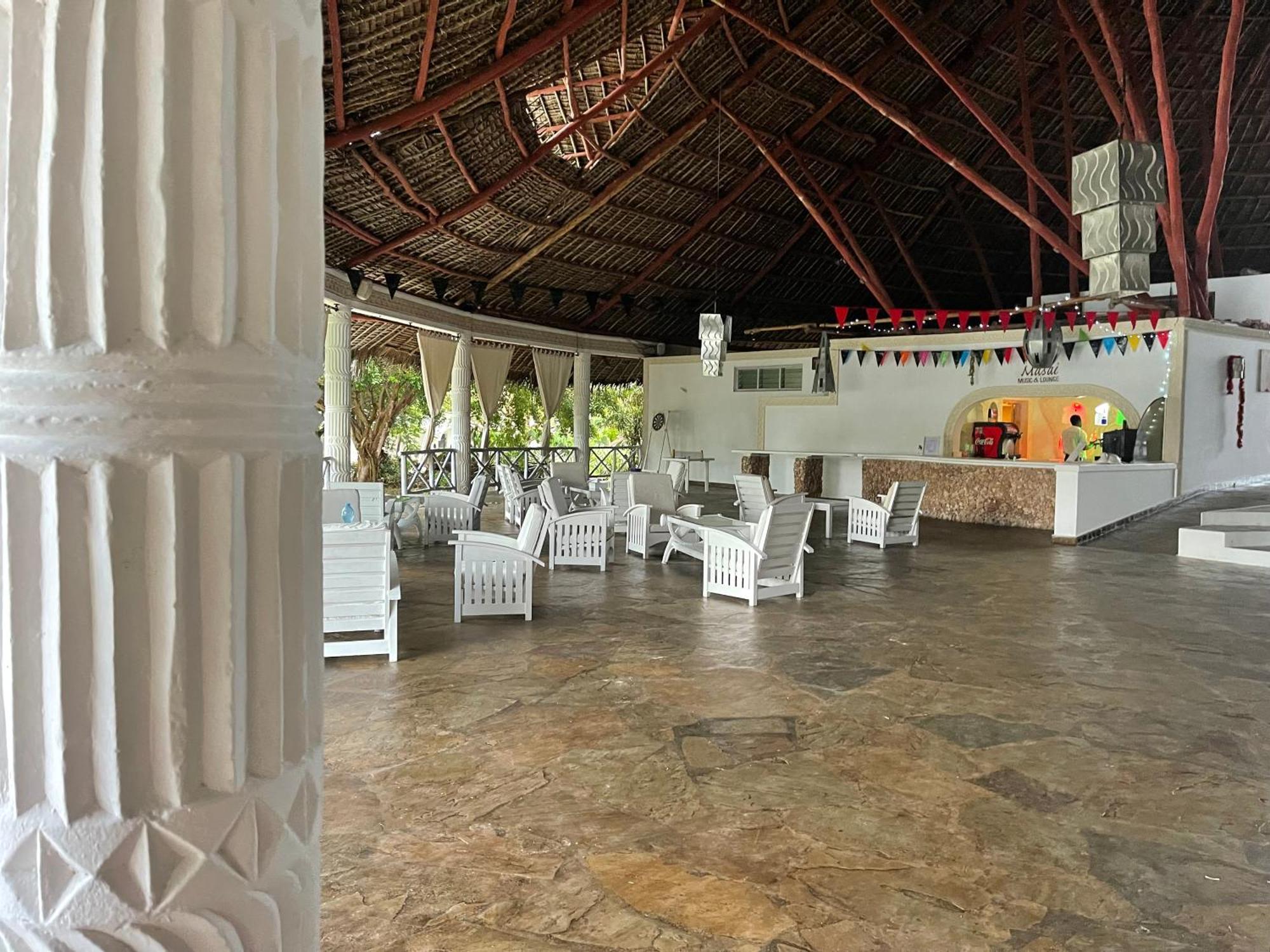 Twiga Beach Resort Ватаму Экстерьер фото