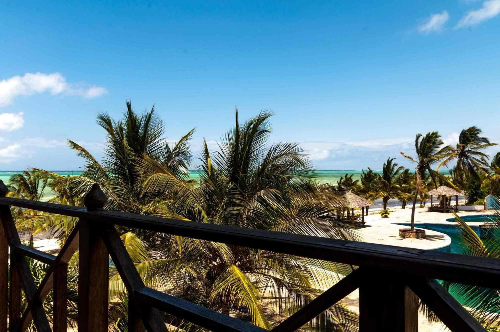 Twiga Beach Resort Ватаму Экстерьер фото